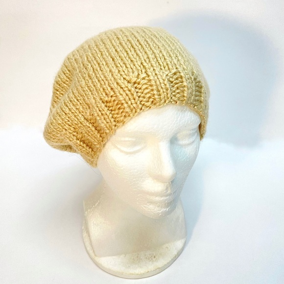 NWT HandKnit Bobble Decorated Slouch Retro Style Beanie Hat One Size Fits Most - Picture 4 of 8